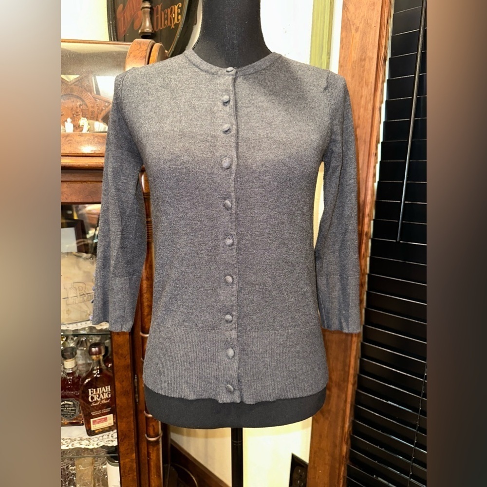 Evie Gray Fitted Button Down Cardigan Small